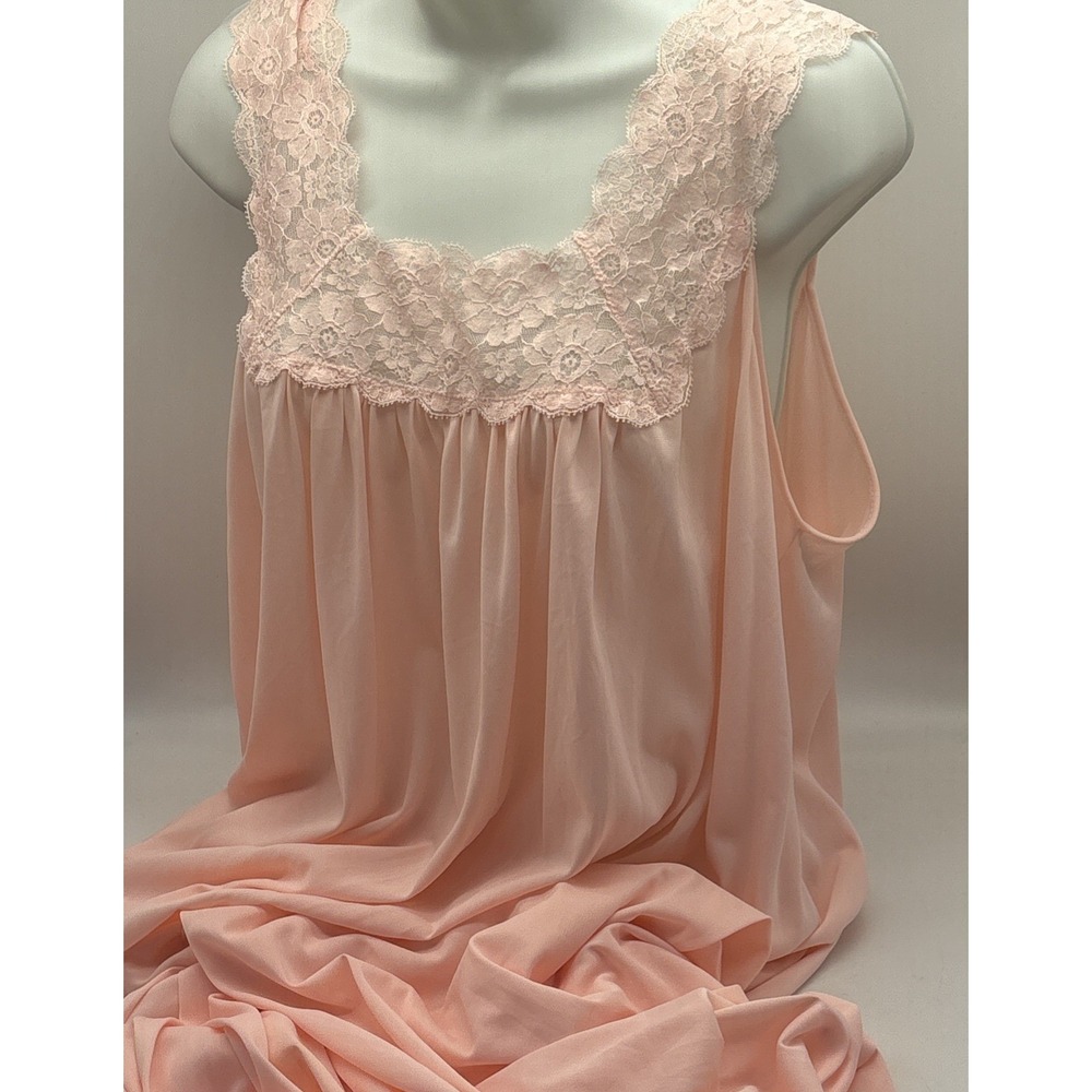 Vintage Lorraine Women's Pink Long Nylon Nightgown XL Granny Core